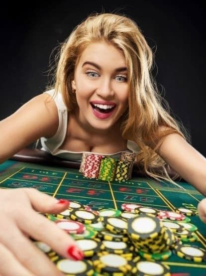 Woman Wins at Casino